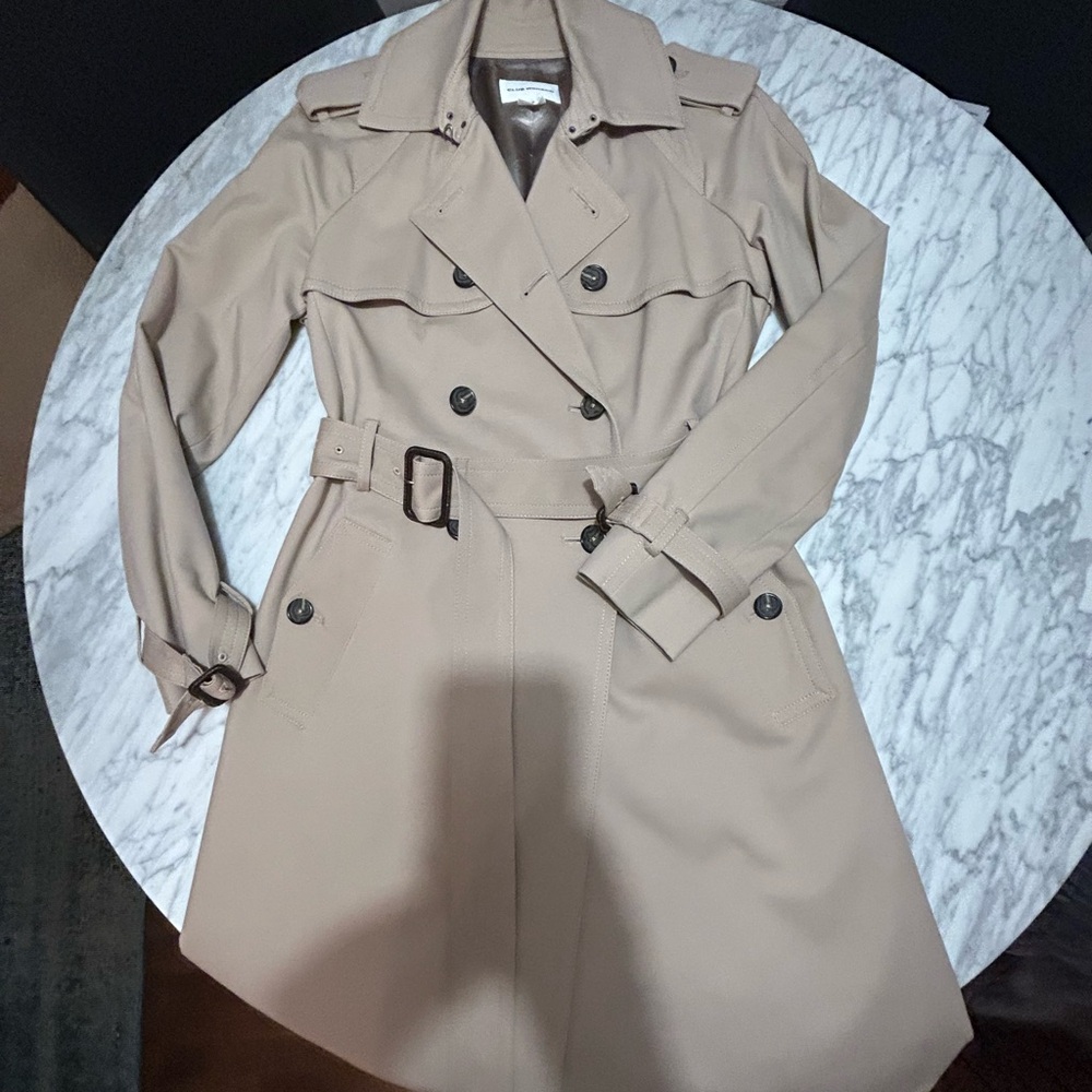 Vintage Club Monaco Beige Double-Breasted Trench Coat Vintage 2010